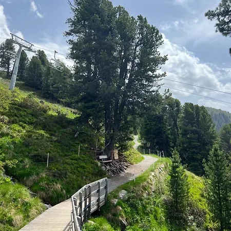 Gschloessle يرتسنز