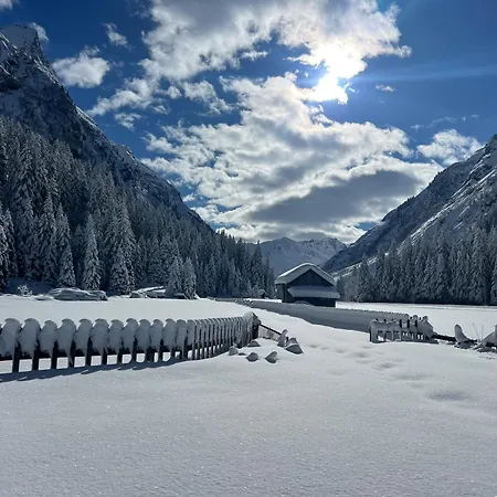 شقة Gschloessle *